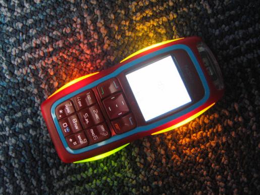 图为:诺基亚 3220