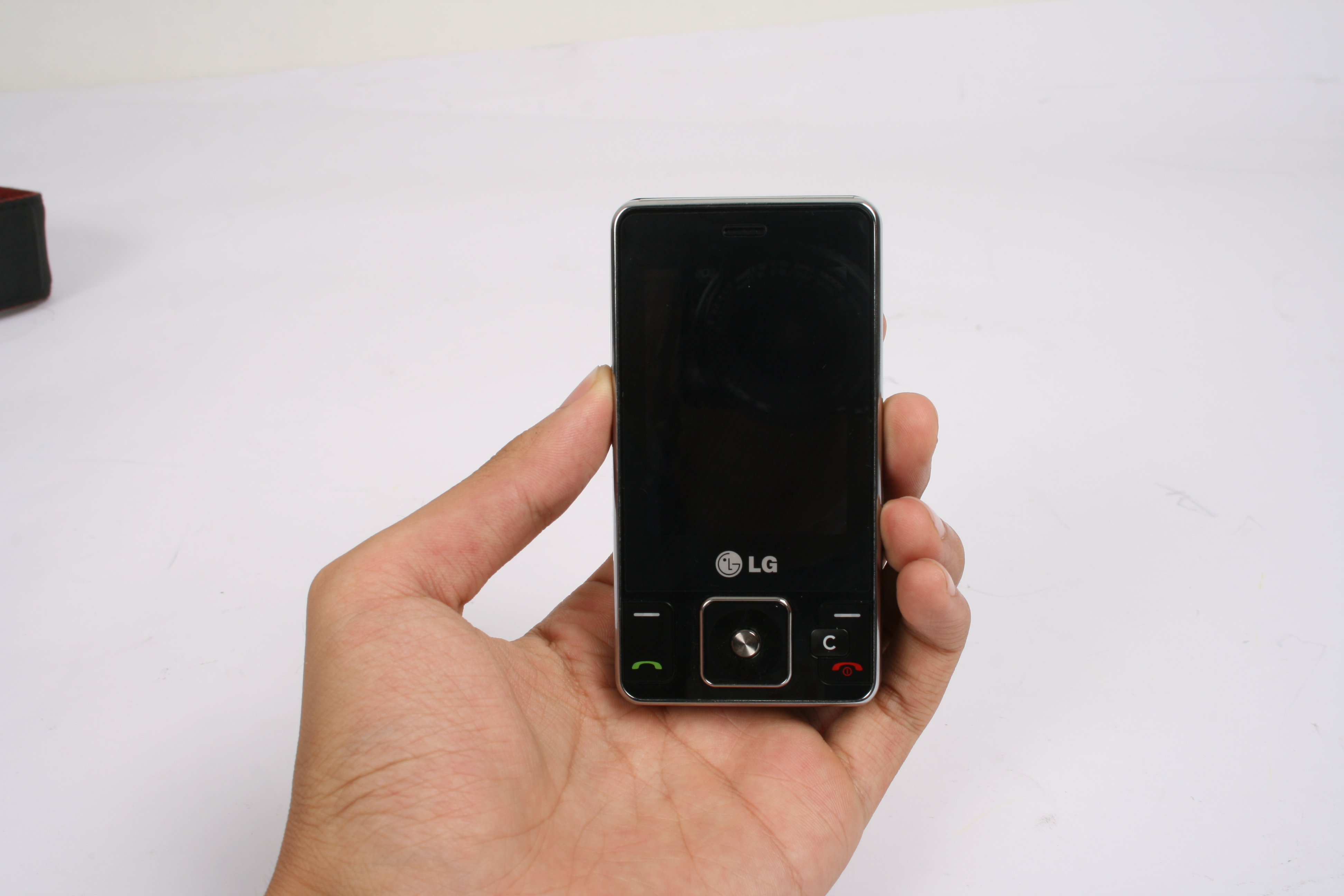 lg kc550图片_手机_科技时代_新浪网