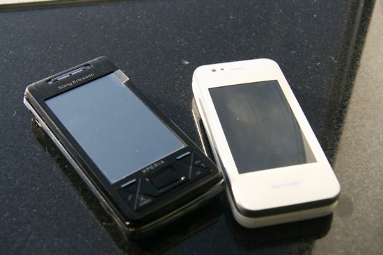 图为索尼爱立信x1