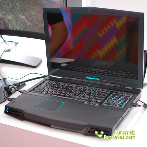 疯狂到极致 Alienware m17x真机评测_笔记本_科技时代_新浪网