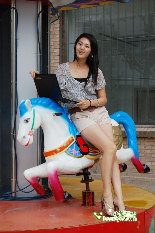 秀联想ideapadu350长腿美女游走798