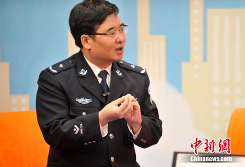 关于收买被拐卖儿童也将被追责的新规受到热议,公安部刑侦局打拐办