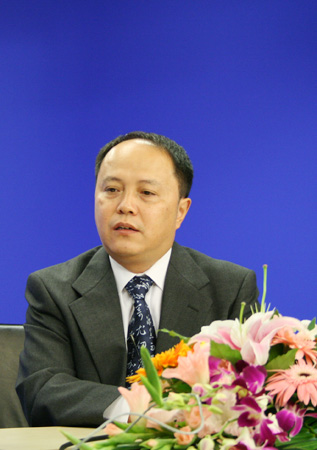 组图:中国国家图书馆副馆长陈力谈国图百年变化