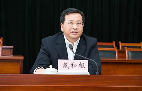 2008年任中铁十二局集团有限公司董事长,党委副书记,2009年4月任中国