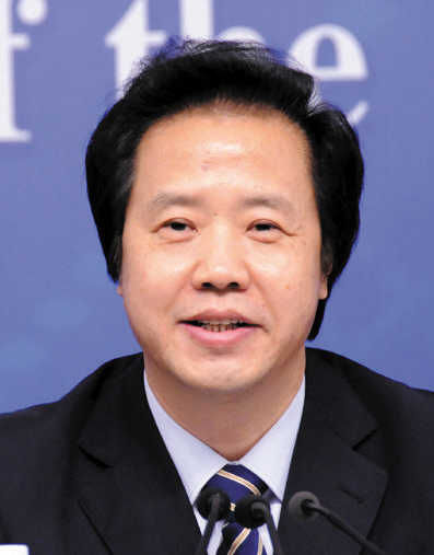 图为中央机构编制委员会办公室副主任王峰(资料图片)