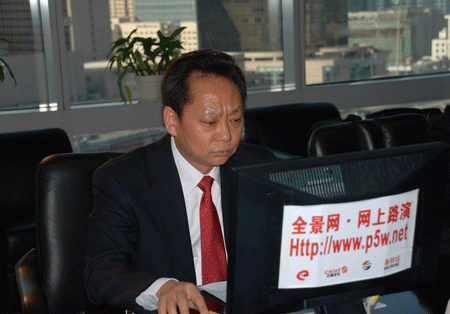 天宝股份董事长兼总经理黄作庆先生在回答网上投资者提问