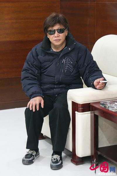 香港功夫巨星梁小龙 转发此文至微博 欢迎发表评论
