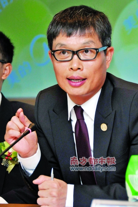何享健全面交棒方洪波 美的组织架构调整并行