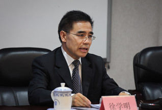 筹划引入战略投资者谋上市邮政储蓄银行副行长徐学明表示,邮储银行