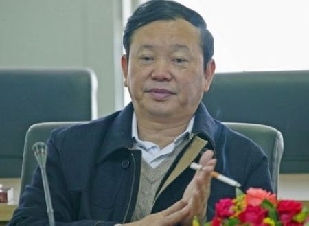 广东汕尾烟草局长被双开月招待费达200多万