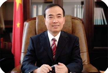 李建宏,汉族,1957年8月出生,山西省长治市郊区人,中共党员,研究生学历