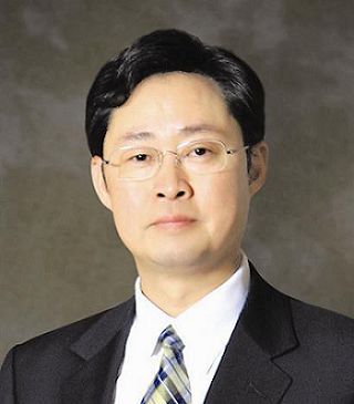 熊维平正式辞任中国铝业董事长罗建川暂代职图简历