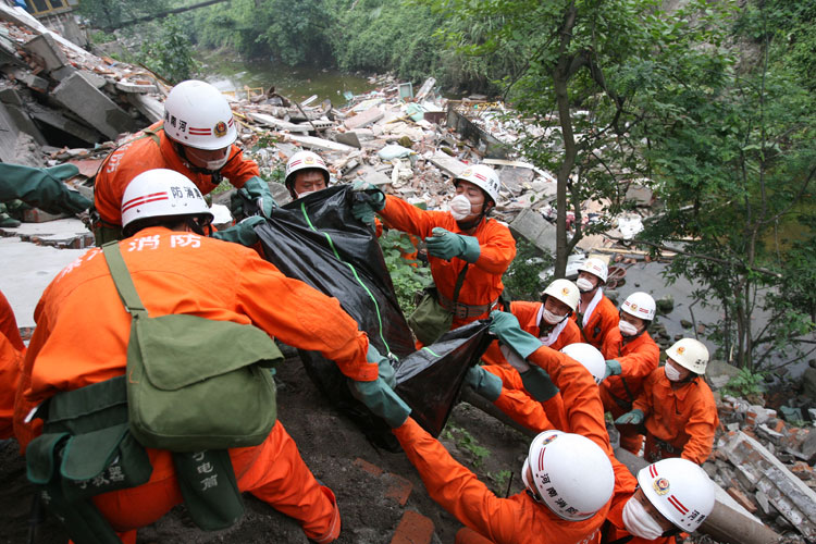 0级地震,数万人遇难,几十万人无家可归