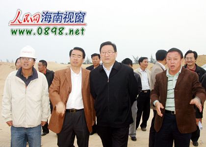 三亚市委书记:海棠湾的开发一天也不能耽误