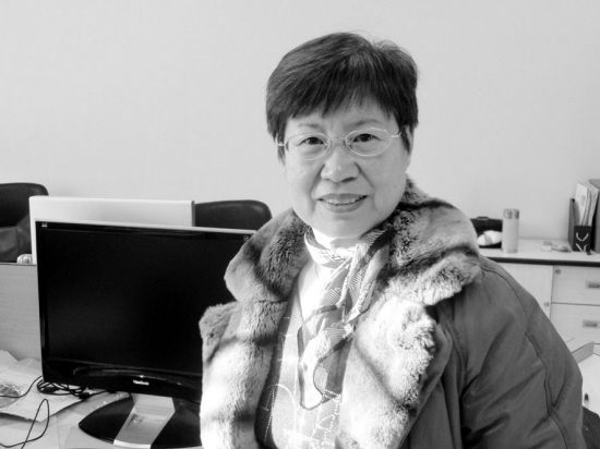 学生助理无劳保 立委林淑芬请命图/林淑芬抗议苗县