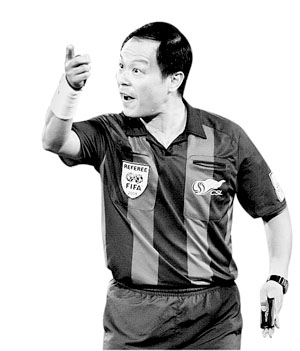 俩中超裁判手机关机