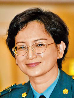 台军女将军曝被逼退内幕:两性问题是关键(图)