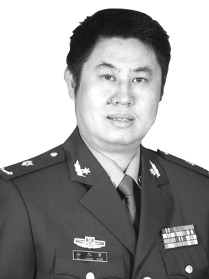 徐永清"文武双全 责任于心"