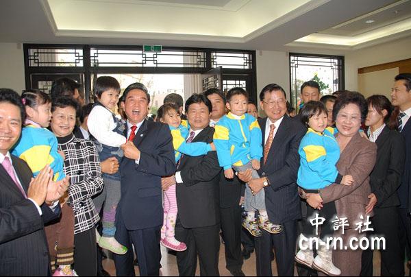 时序进入夏天,两岸交流也像气温一样逐渐飙高,继湖北省委书记罗清泉