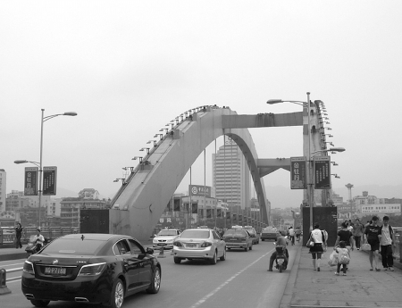 宜宾南门大桥垮塌图片