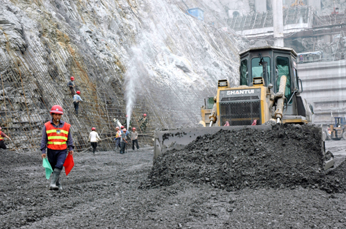 迎战第一个浇筑高峰年_新闻中心_新浪网