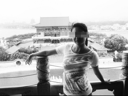 声称感情受骗 网上公开前妻"艳照"