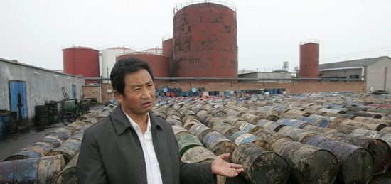 9月14日,河北金谷油脂科技公司法人代表赵汇川因地沟油收购价比不上油