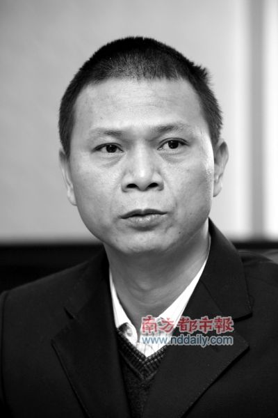 当市委书记万庆良,市委副书记,代市长陈建华下组巡视时,小组负责人将