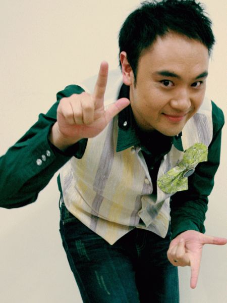 山东广播交通音乐之声《青春梦飞扬》主持人大脑门管鑫将做客齐鲁网"