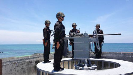 东沙群岛由不属军职的台湾"海巡署"人员驻守.(取自蔡煌琅网络图片)