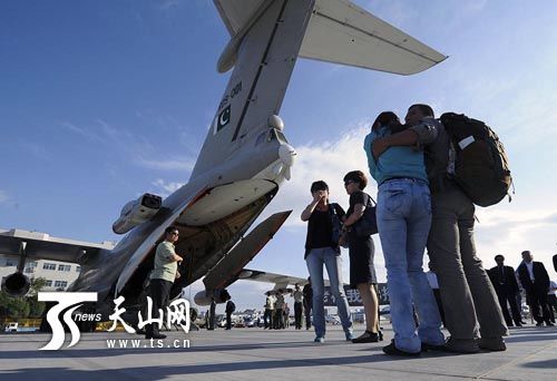 杨春风遗体回家6月30日在乌鲁木齐举行追悼会