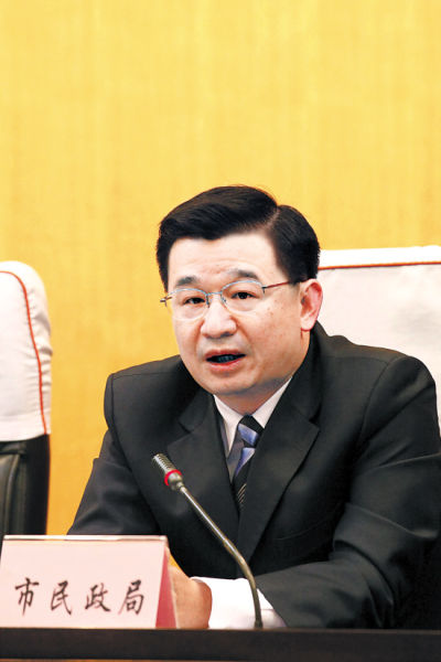 庄悦群:广州弃婴岛确实有压力