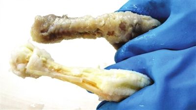 双氧水泡煮鸡爪确变白胖美