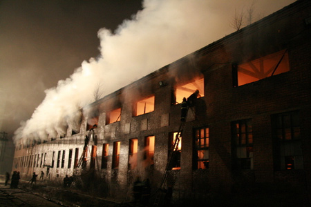 造纸厂火灾图片
