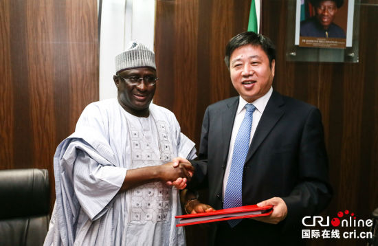 尼日利亚与中方签署铁路合同 总额近120亿美元|尼日利亚|铁路建设_新