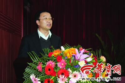 "果箱子","肉铺子"    韩城市市委书记姚双年    "特"字做文章