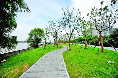 宝船遗址公园慢道现雏形