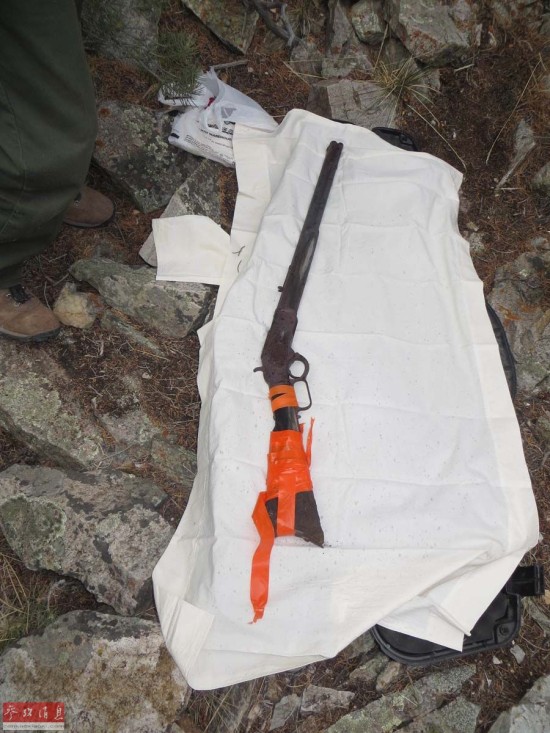 在美国内华达州大盆地国家公园内,科考人员最近发现一把温切斯特长枪