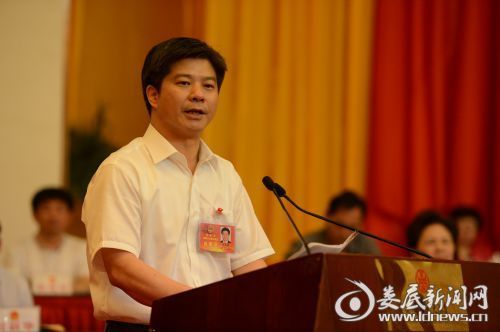 李荐国当选娄底市人民政府市长