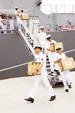 解放军海军邀请,日本海上自卫队"涟"号驱逐舰昨日抵达广东省湛江港