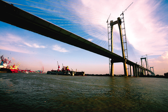 华南第一桥下半年通车