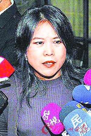 自称心灵导师每周陪阿扁聊天本报讯 曾前往台湾特侦组接受约谈的神秘