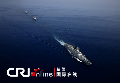 中国海军编队在亚丁湾,索马里执行护航任务(图)