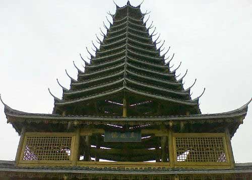 湖南怀新高速管理处百万元建镇妖塔图