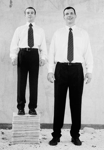 发表了一篇论文指出,经过多年临床研究发现,个子高的人的脏器相对较大