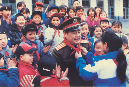 【五星红旗耀军营】湖南军人英模之彭楚政