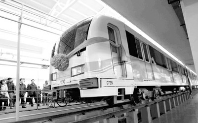 轨交第2000辆列车上线调试