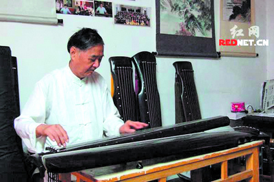 熊开华:琴者,隐者