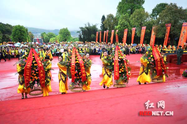 宜宾汽车服务指南 自驾游轮胎保养攻略