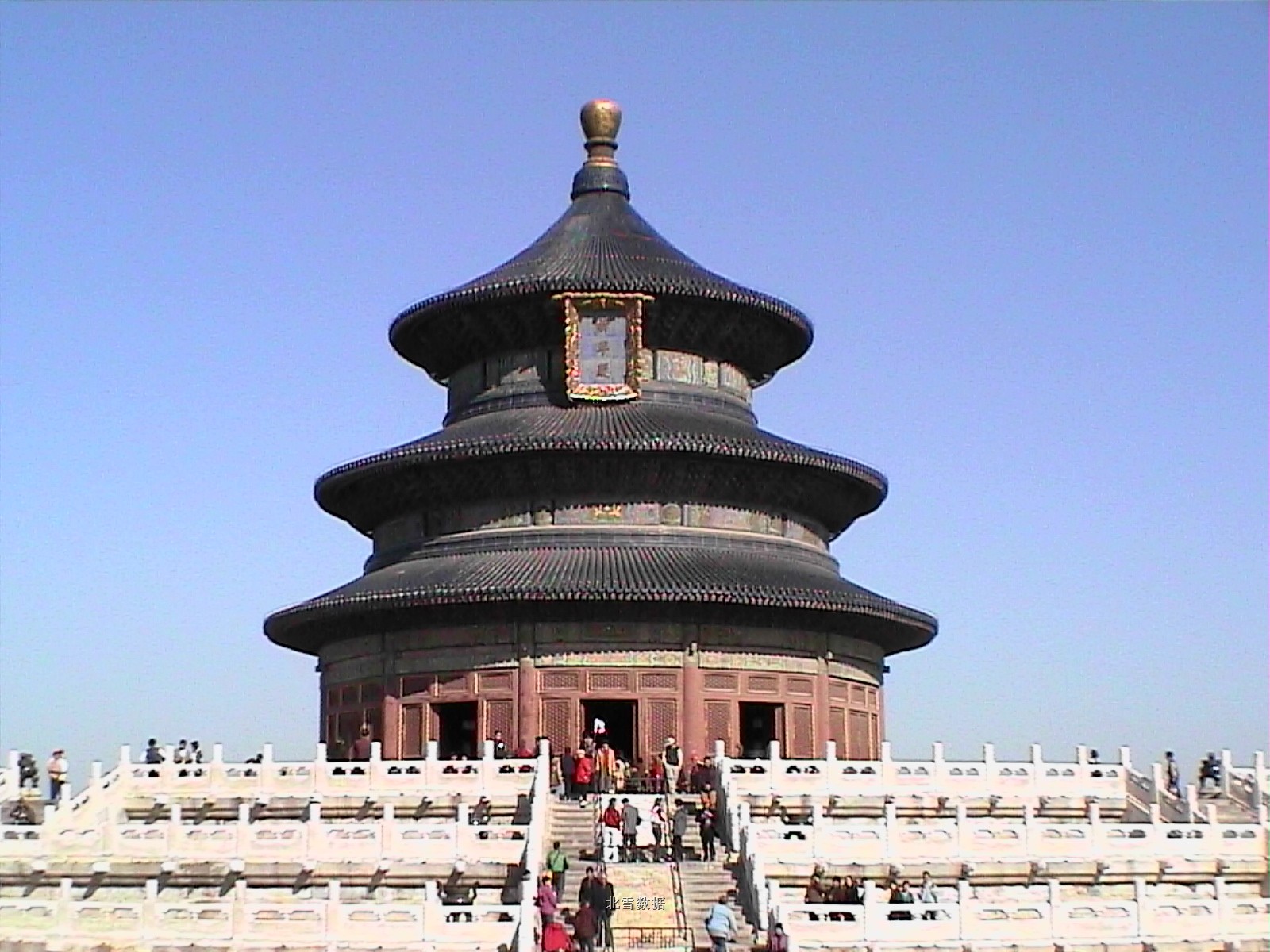 北京天坛公园标志性建筑"祈年殿"(资料图片)